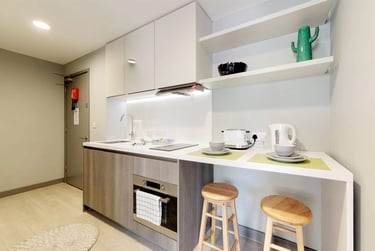 1 bed studio, Bernard Street, City Centre, Southampton, SO143AY - Image 5